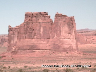 Arches National Park - Moab Bail Bonds 435-259-2663 9-18-2009 11-04-10 AM 320x240.JPG